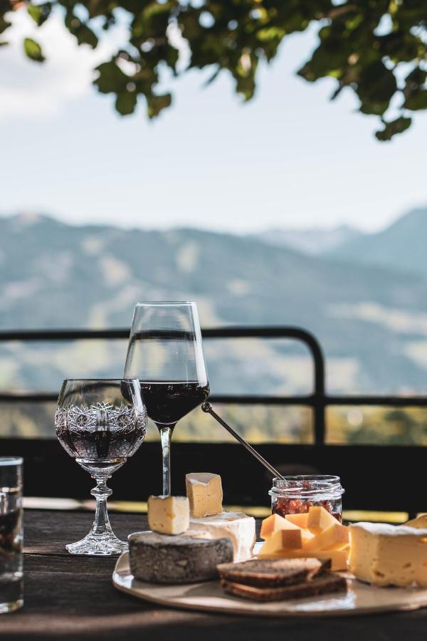 Bio Hotel Feistererhof - Charmant Naturlich Seit 1448 람자우 암 다흐스타인 외부 사진